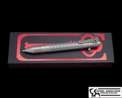 Ramon Chaves Ultramar Bolt Action Titanium Pen