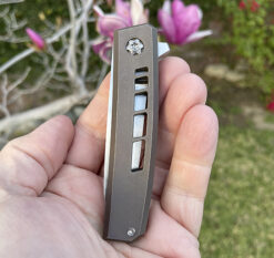 Alternative view of Jared Oeser TENGU Flipper