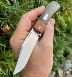 Enrique Pena Lanny's Clip Front Flipper