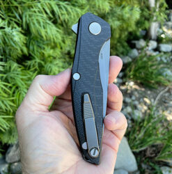 Alternative view of Shirogorov Knives 111 With MRBS