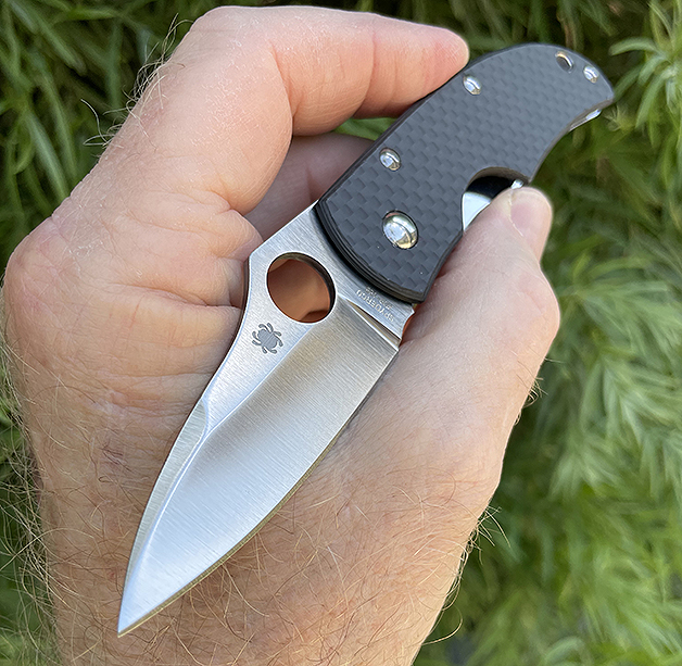 Spyderco Michael Walker 22CFPE ZDP 189 Steel Addiction Knives