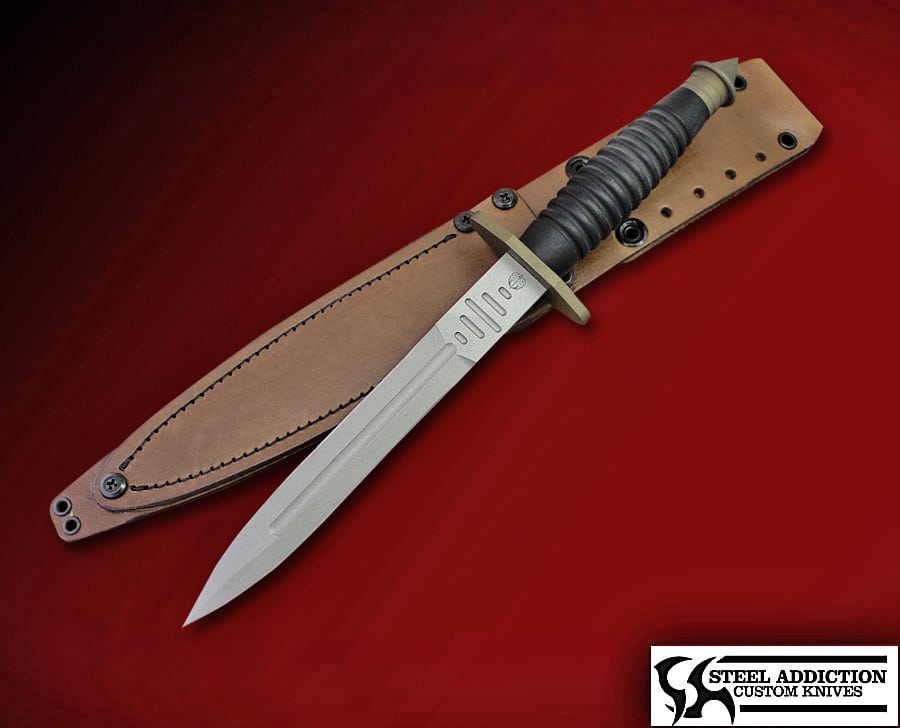Strider Knives V42 In Leather